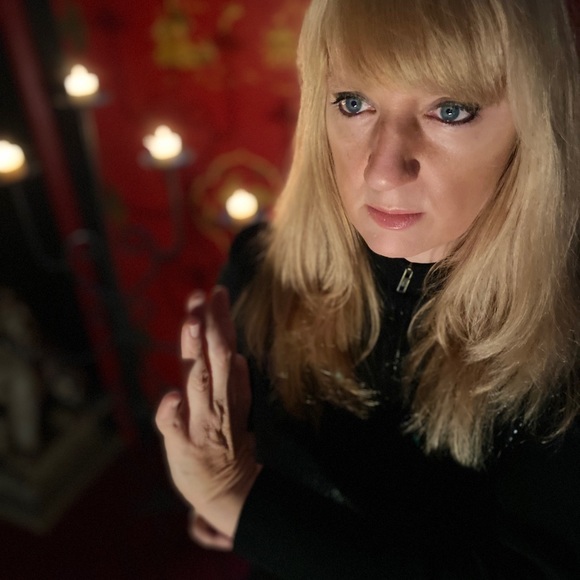 Meet your Posher, Kimberly - Picture 9 of 10